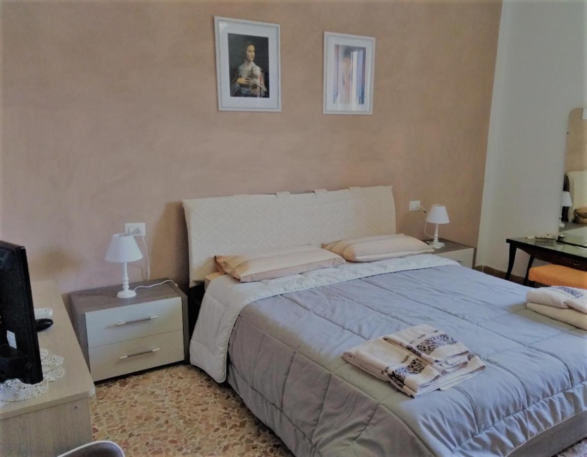 Sa Rosa E Su Trapperi Bed & Breakfast Oschiri Bagian luar foto